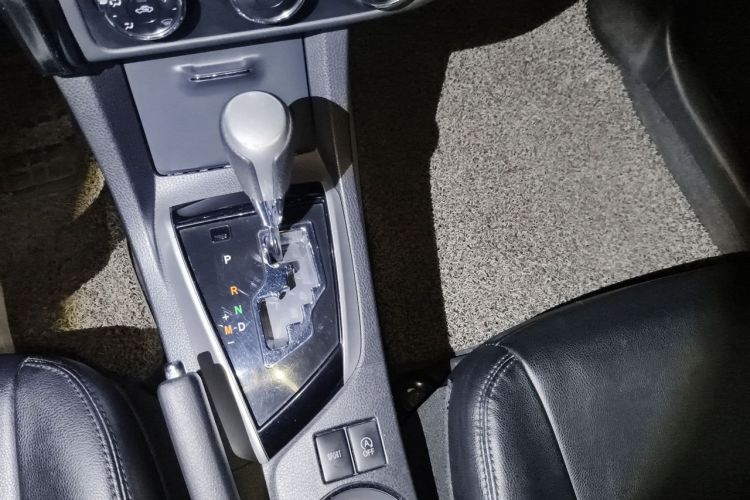 Toyota Corolla 2017 car image #14