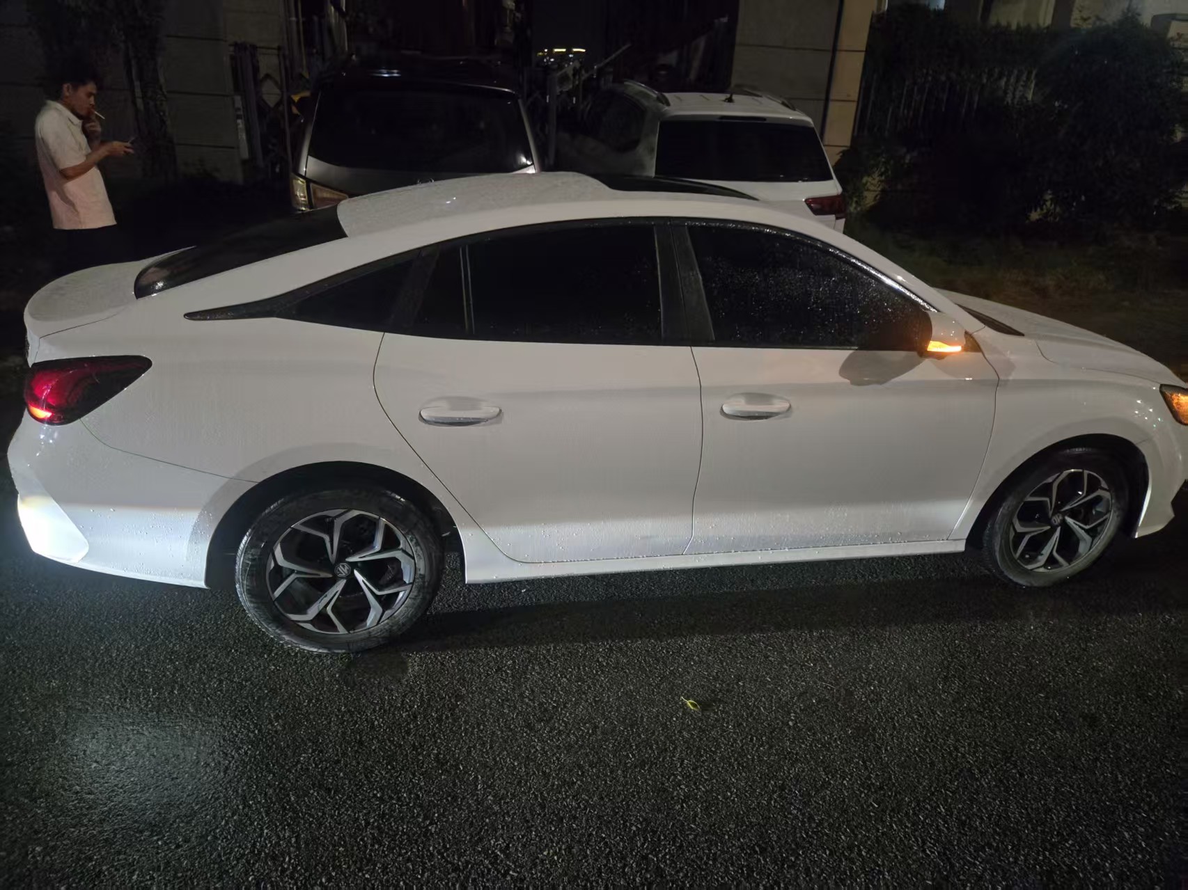 MG 5 2023 car image #5