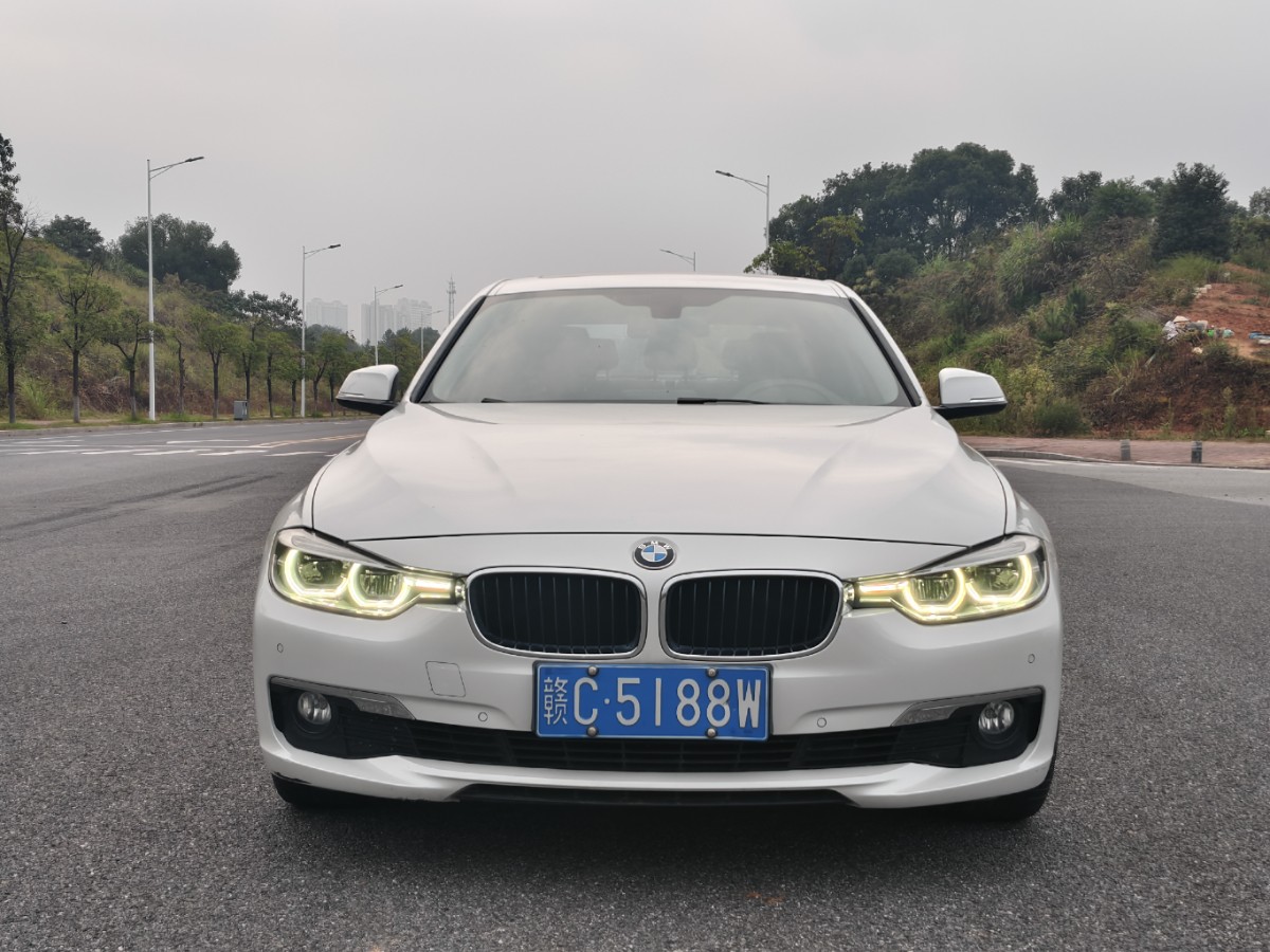 BMW 3 Series 2017 #2 BMW 3 Series 2017 car image #2