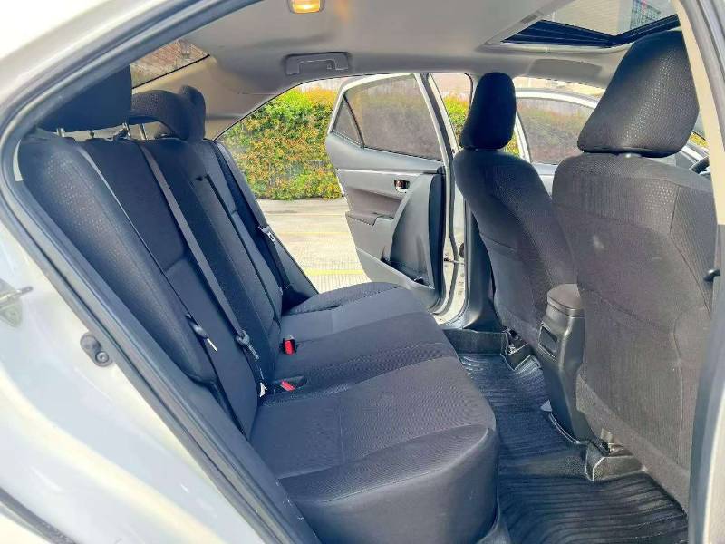 Toyota Corolla 2018 car image #8