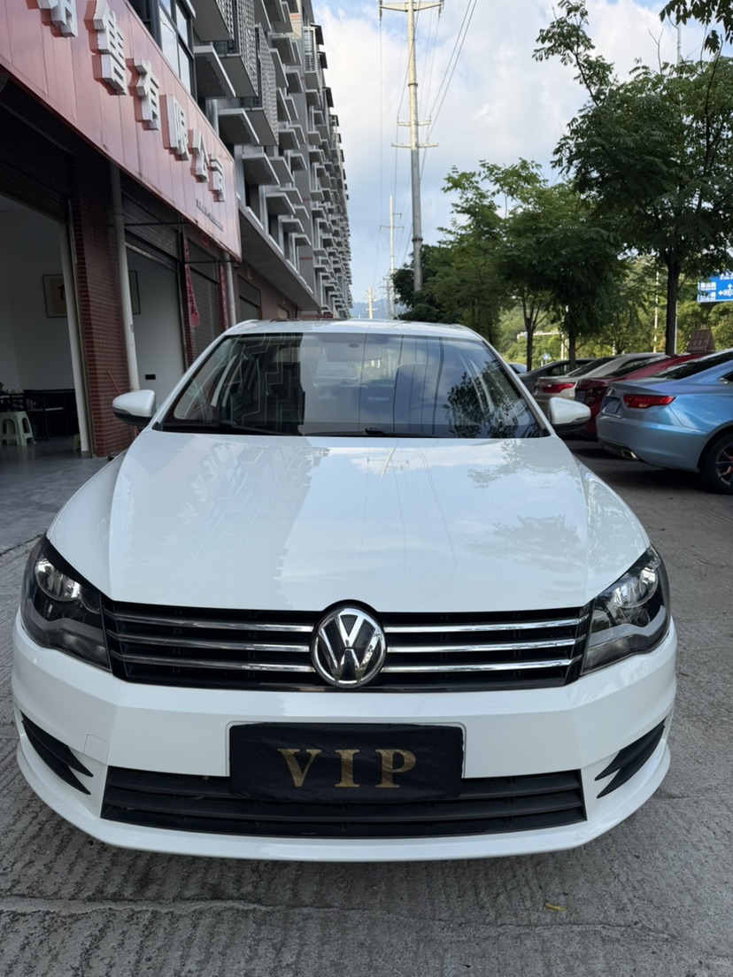 Volkswagen Bora 2015 car image #2