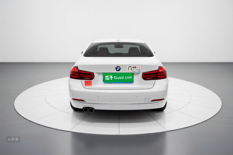 BMW 3 Series 2018 car image #6