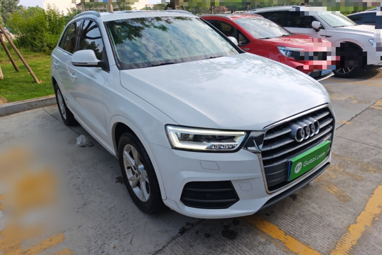 Audi Q3 2018 immagine di auto #4