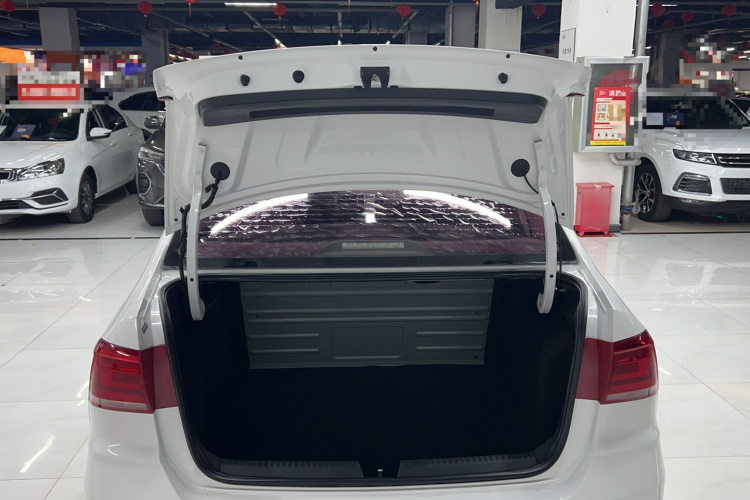 Volkswagen Santana 2018 #17 Volkswagen Santana 2018 car image #17