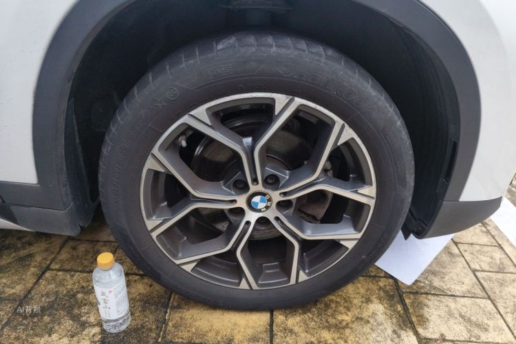 BMW X1 2022 car image #9