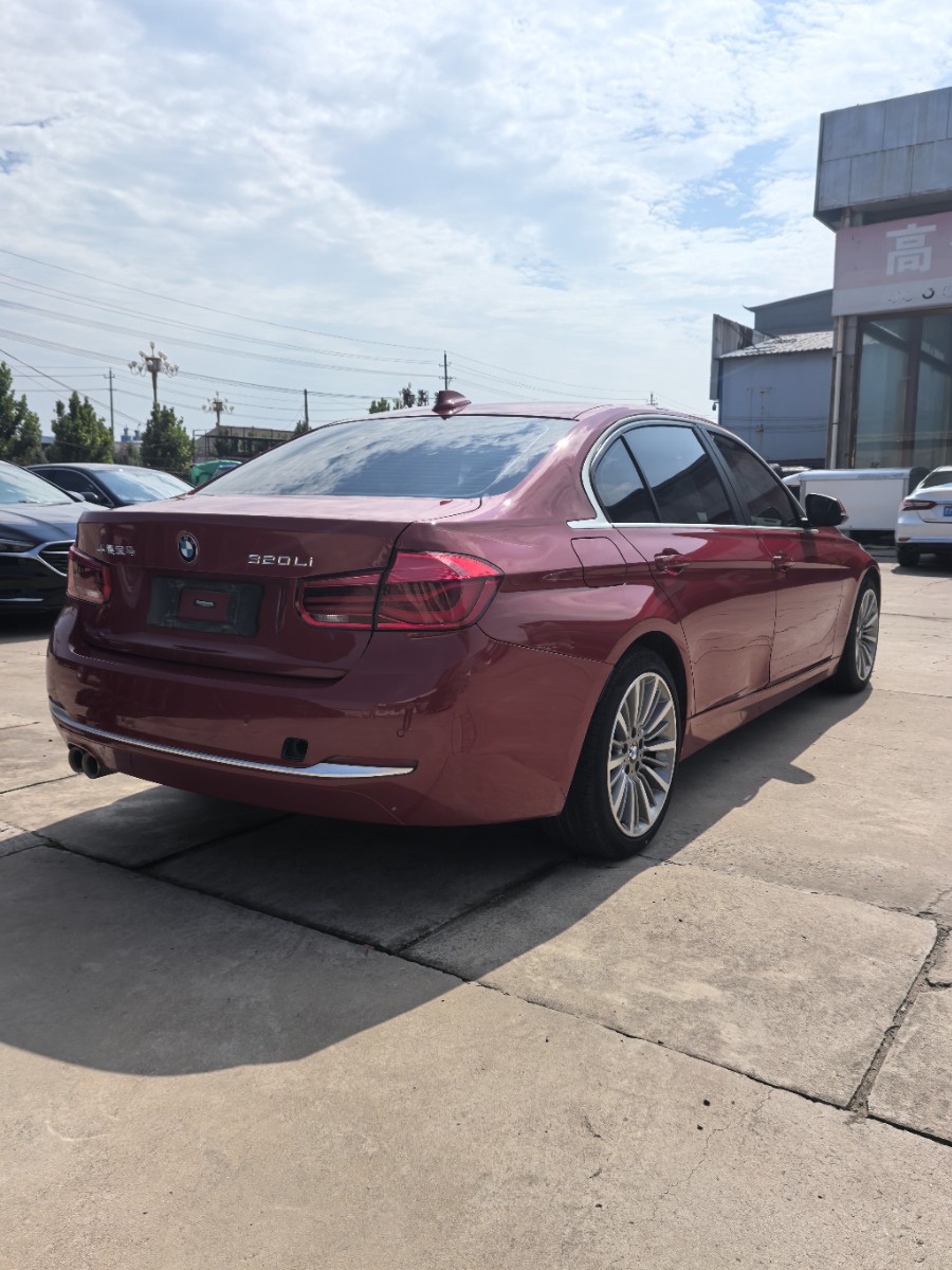 BMW 3 Series 2019 #8 BMW 3 Series 2019 car image #8