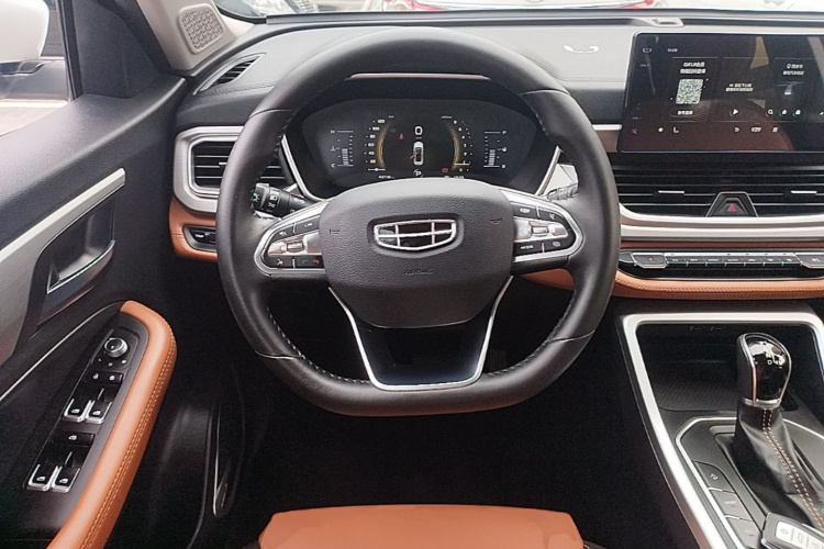 GEELY Vision X6 2019 car image #12