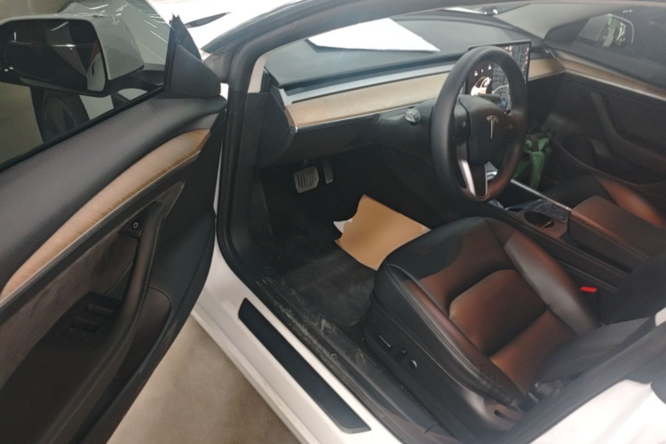 Tesla Model 3 2021 #16 Tesla Model 3 2021 car image #16