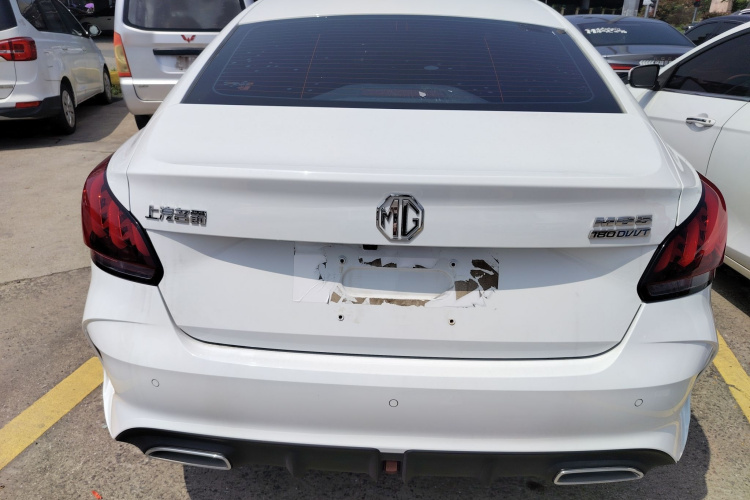 MG 5 2022 image de voiture #6