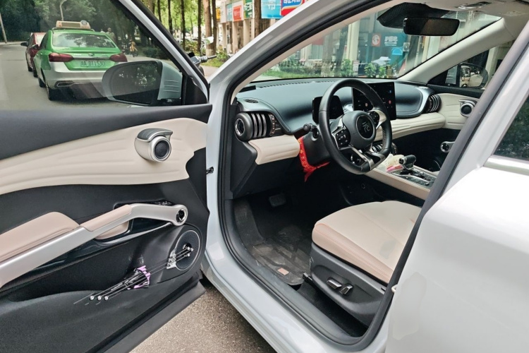 BYD Yuan Plus 2024 car image #13