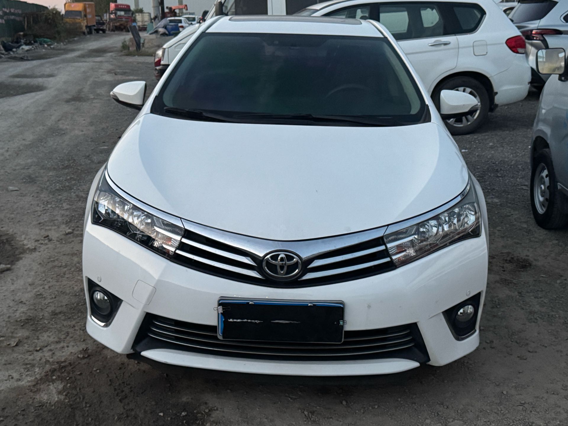 Toyota Corolla 2017 image de voiture #2