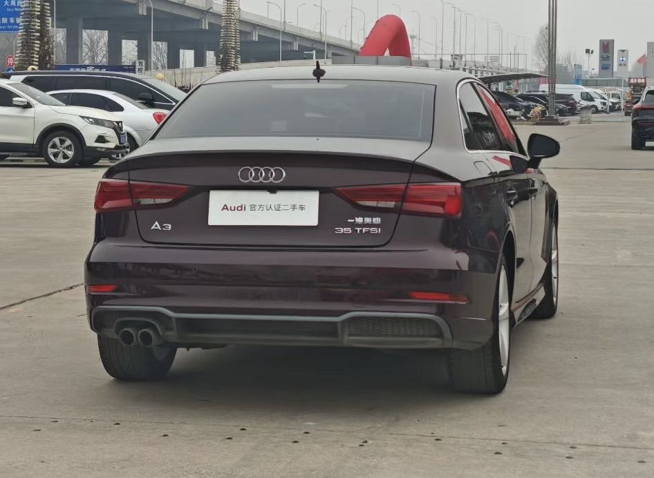 Audi A3 2018 imagen de coche #5