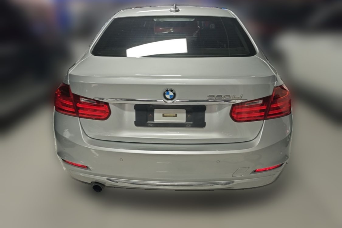 BMW 3 Series 2013 car image #6