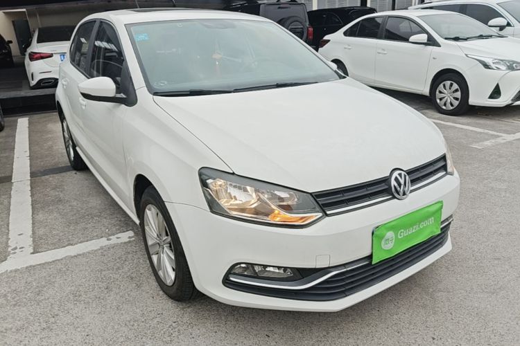 Volkswagen Polo 2015 #4 Volkswagen Polo 2015 car image #4