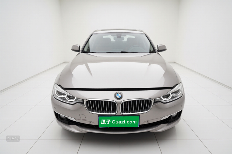 BMW 3 Series 2018 #3 BMW 3 Series 2018 car image #3