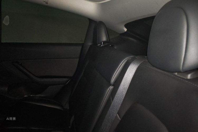 Tesla Model Y 2022 #19 Tesla Model Y 2022 car image #19