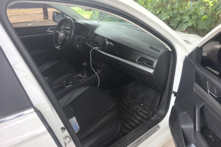 Volkswagen Lavida 2020 car image #26