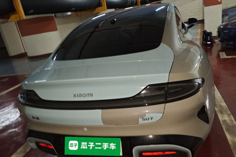 MI SU7 2025 car image #6