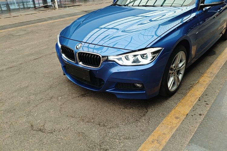 BMW 3 Series 2018 #23 BMW 3 Series 2018 car image #23