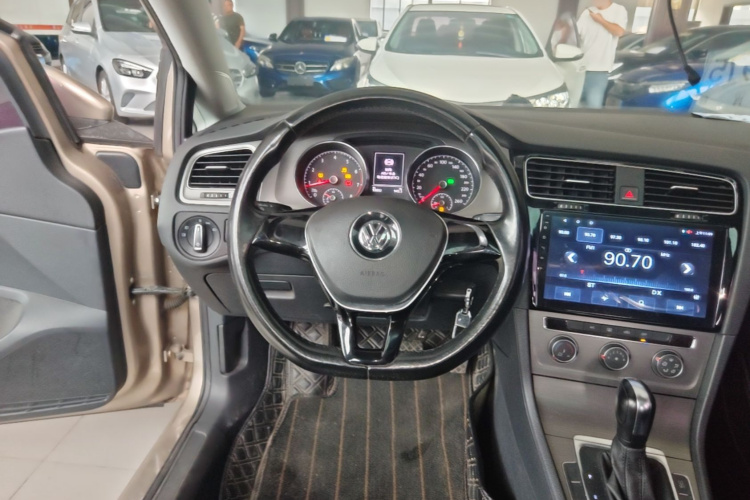 Volkswagen Golf 2015 #11 Volkswagen Golf 2015 car image #11