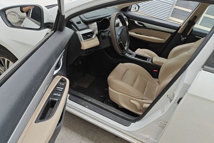 GEELY Emgrand 2018 #16 GEELY Emgrand 2018 immagine di auto #16