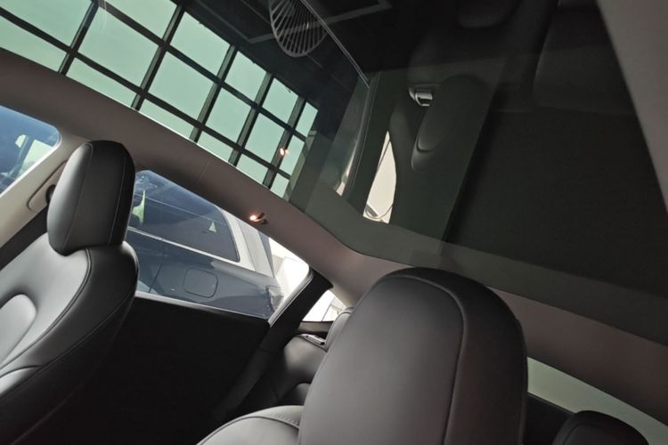 Tesla Model Y 2022 #18 Tesla Model Y 2022 immagine di auto #18