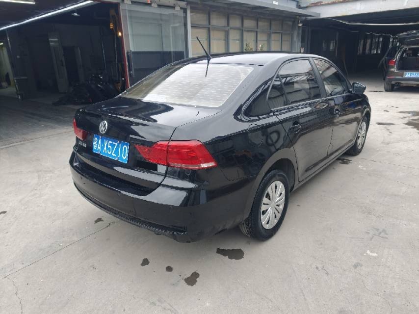 Volkswagen Santana 2017 car image #6