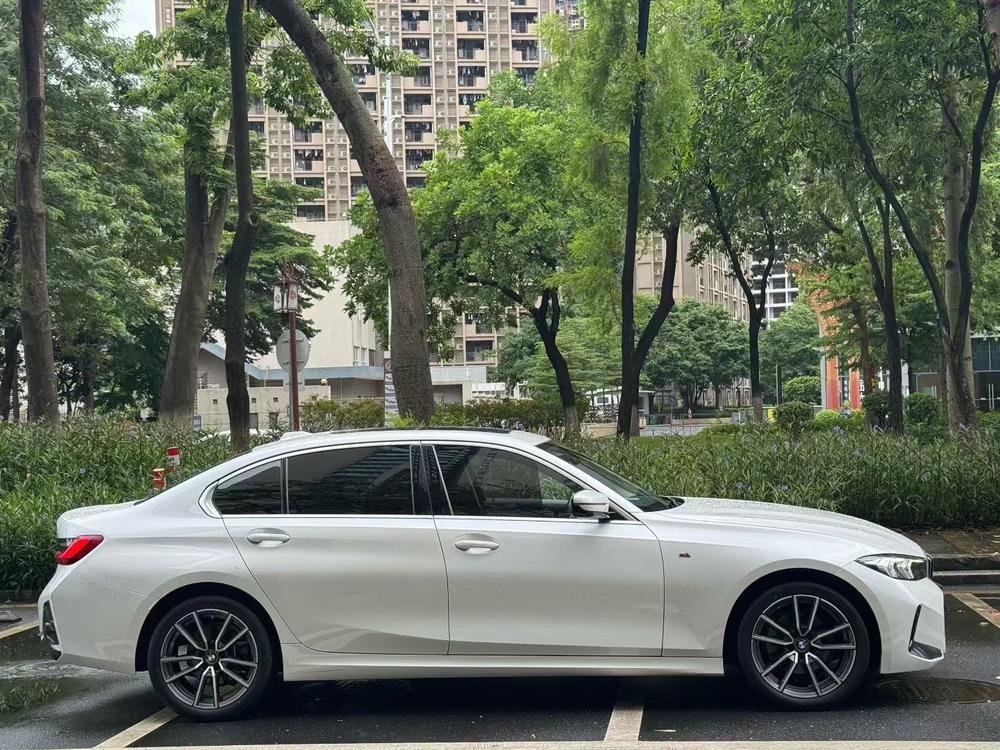 BMW 3 Series 2023 car image #5
