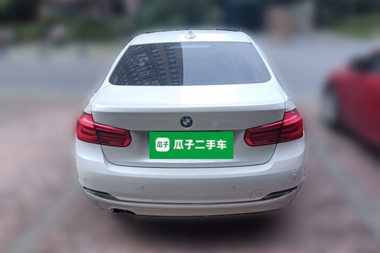 BMW 3 Series 2017 #6 BMW 3 Series 2017 car image #6
