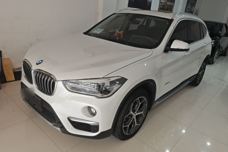 BMW X1 2018 car image #2