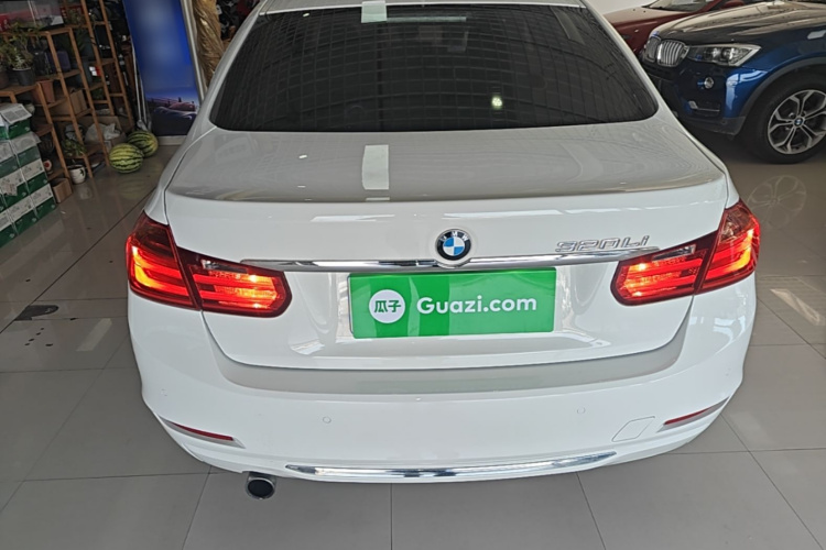 BMW 3 Series 2015 car image #6