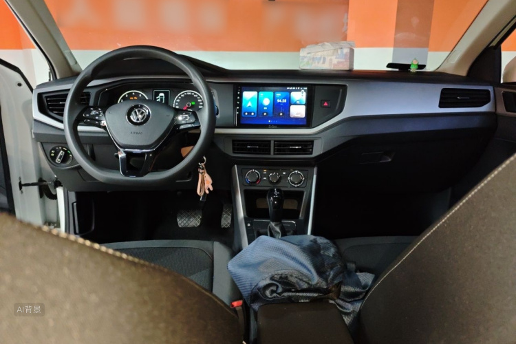 Volkswagen Polo 2021 car image #11