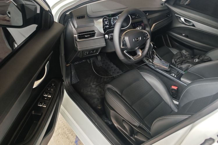 GEELY Emgrand 2021 #16 GEELY Emgrand 2021 car image #16