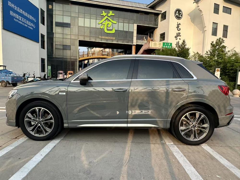 Audi Q3 2023 immagine di auto #4