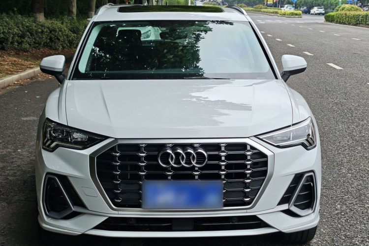 Audi Q3 2021 #6 Audi Q3 2021 car image #6