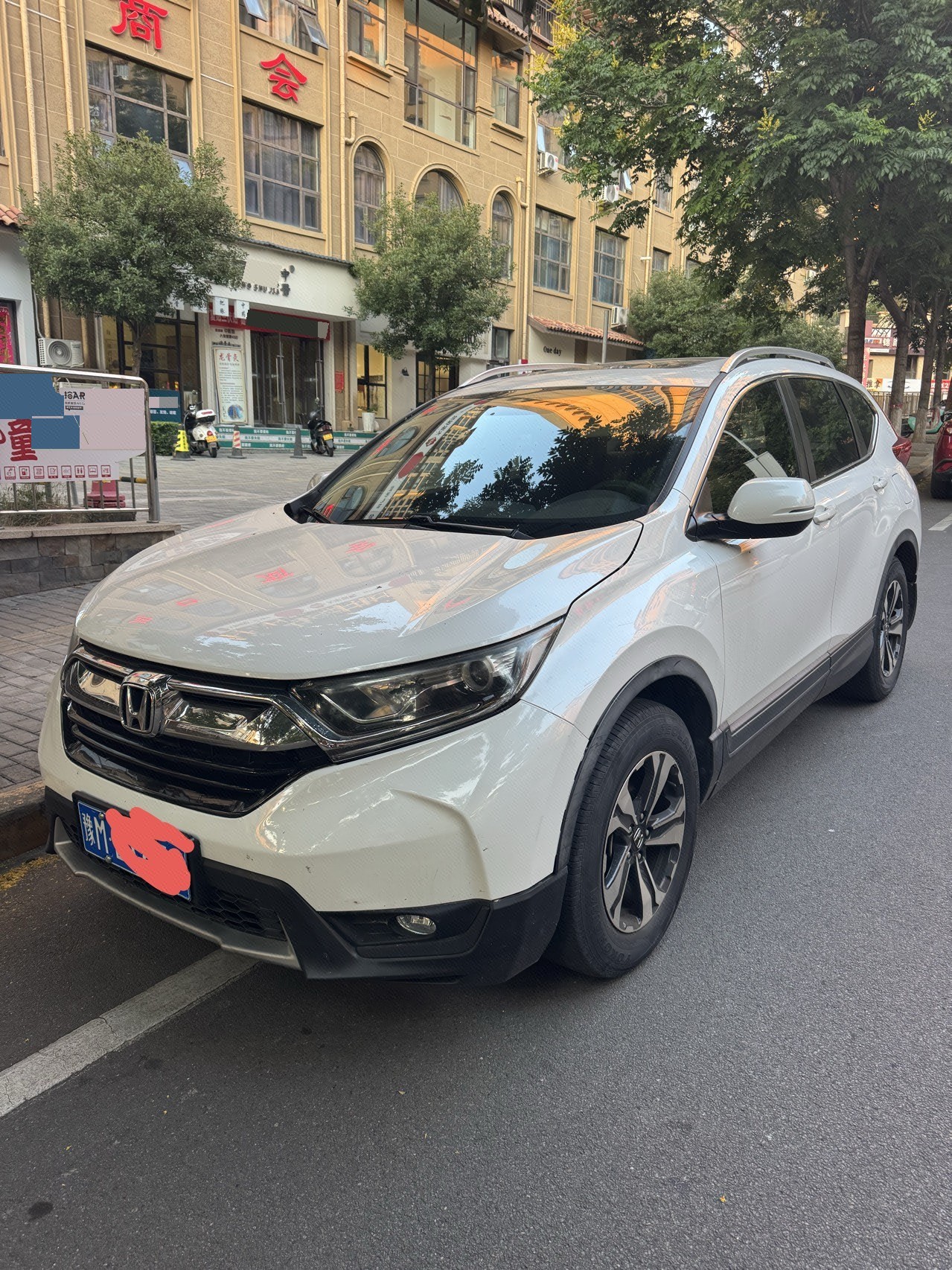 Honda CR-V 2018 car image 