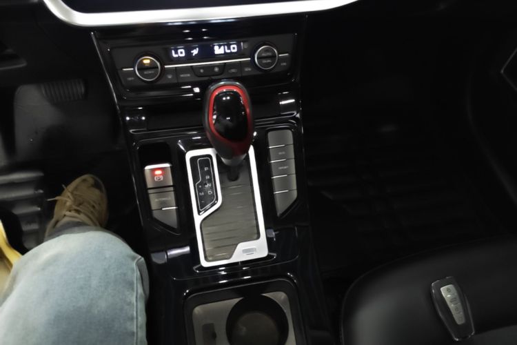 GEELY Emgrand GS 2021 car image #14