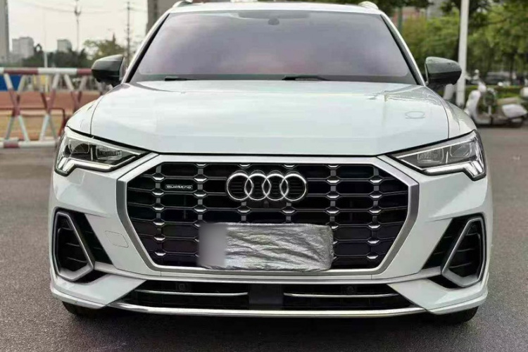 Audi Q3 2022 #6 Audi Q3 2022 car image #6