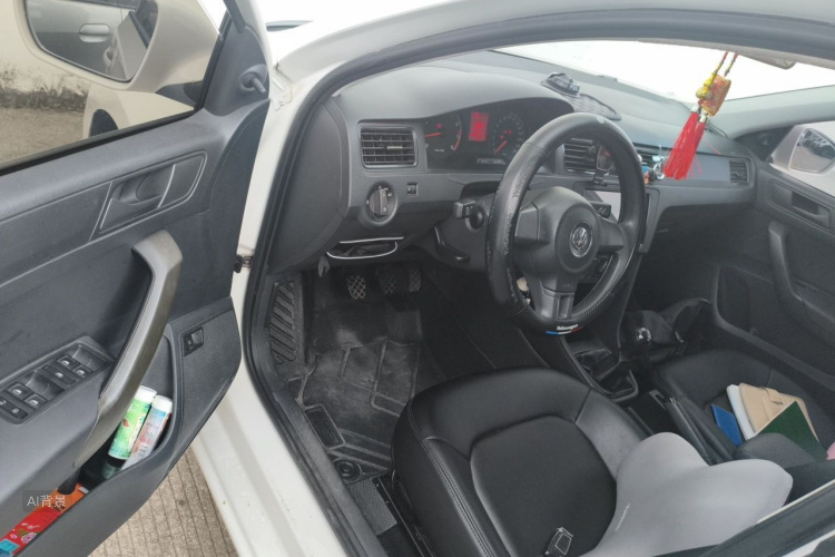 Volkswagen Santana 2016 car image #18