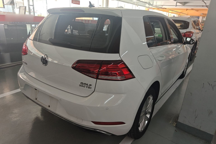 Volkswagen Golf 2019 #7 Volkswagen Golf 2019 car image #7