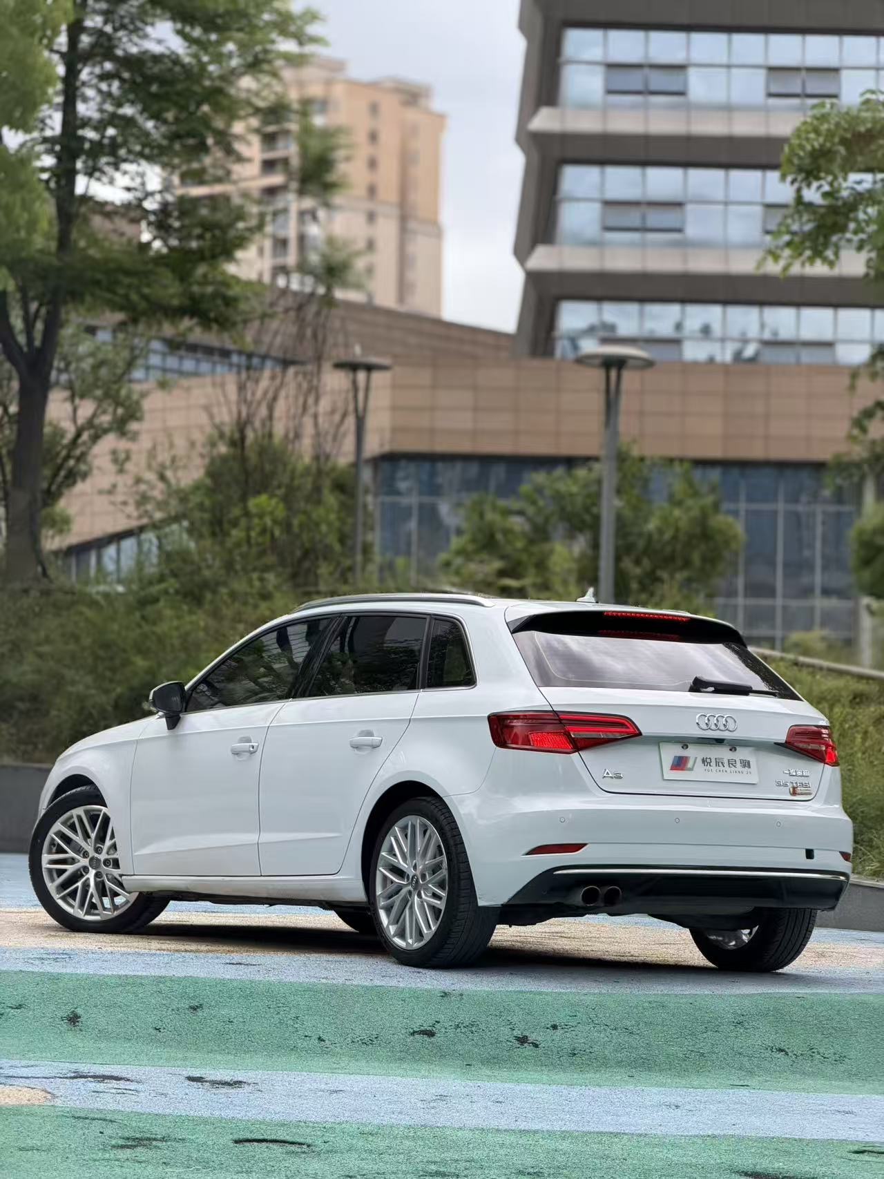 Audi A3 2019 #4 Audi A3 2019 car image #4