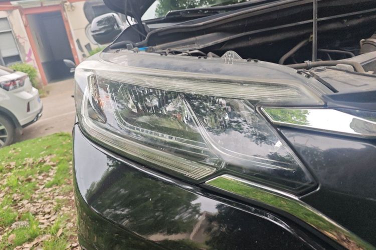 Honda CR-V 2017 #8 Honda CR-V 2017 car image #8