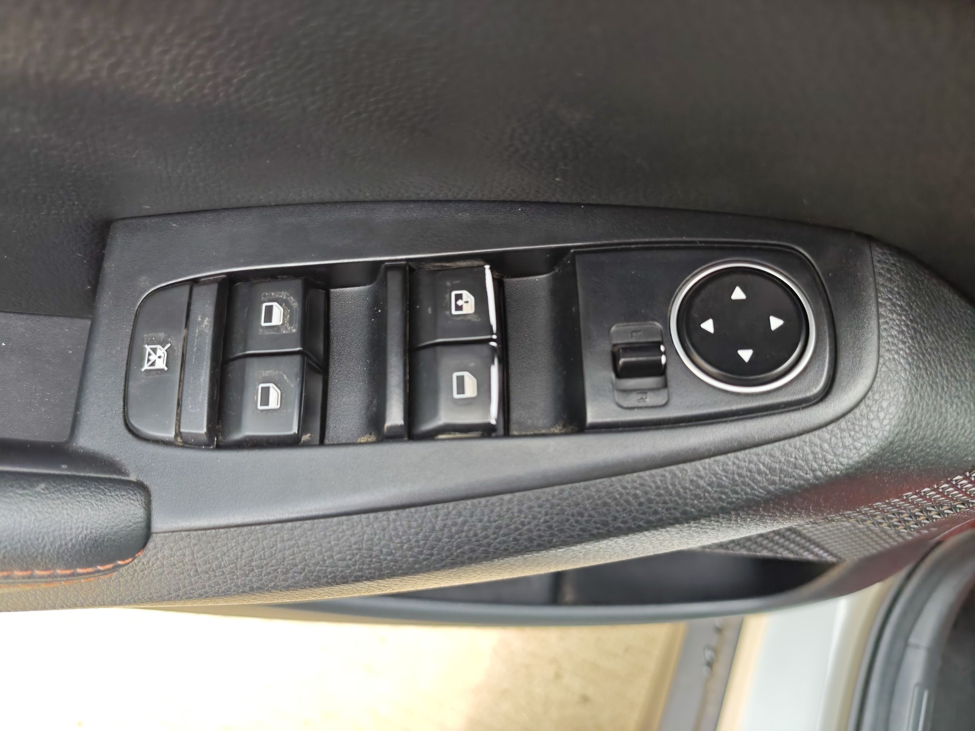 Kia Seltos 2023 immagine di auto #11