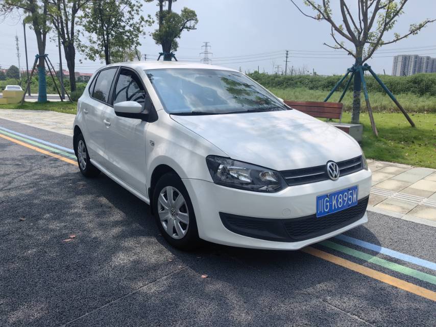 Volkswagen Polo 2013 #2 Volkswagen Polo 2013 car image #2