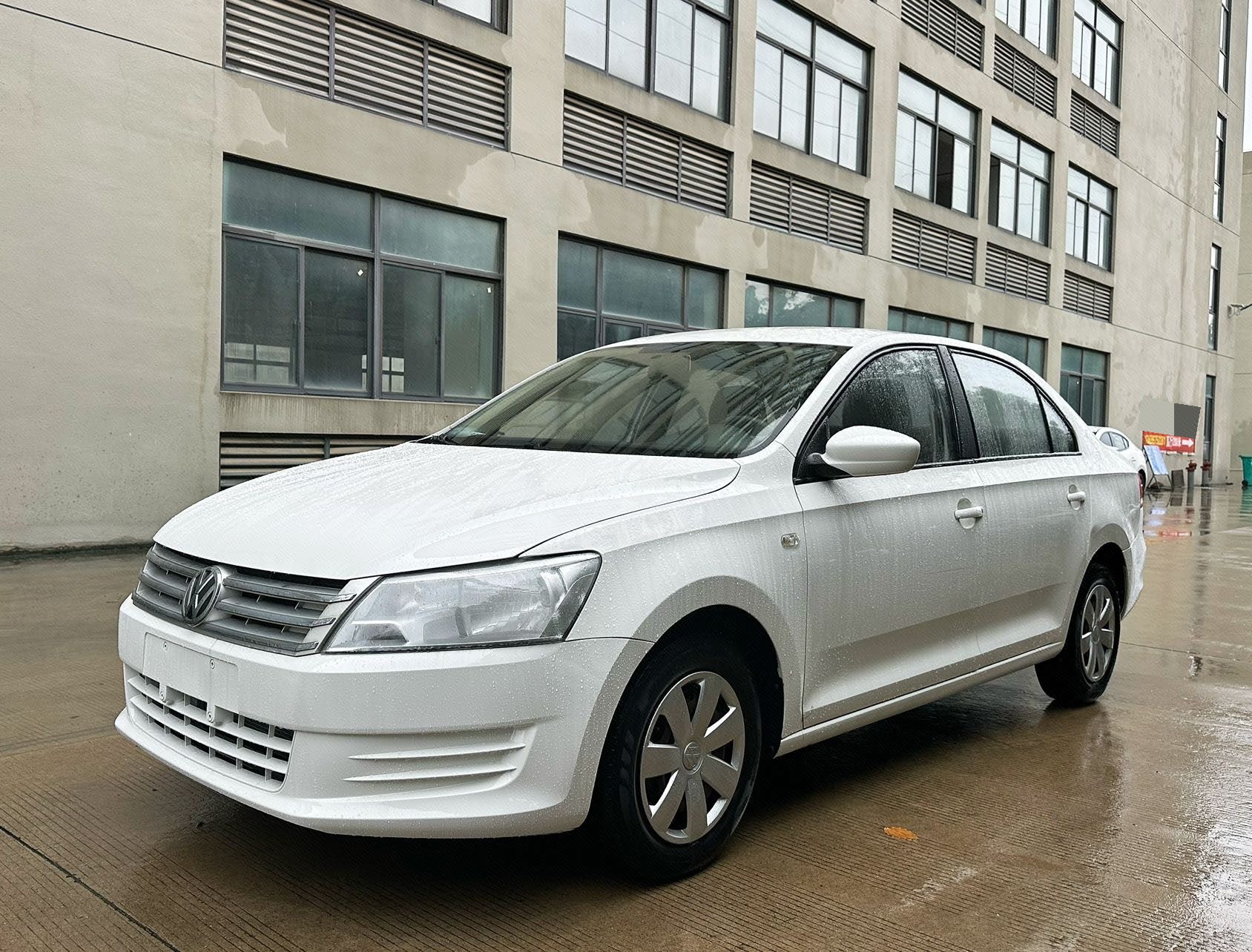 Volkswagen Santana 2017 car image 