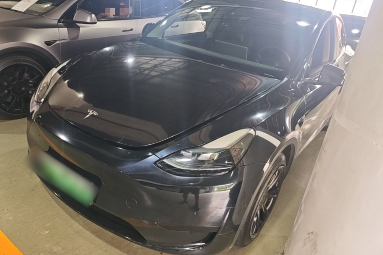 Tesla Model Y 2022 #2 Tesla Model Y 2022 car image #2