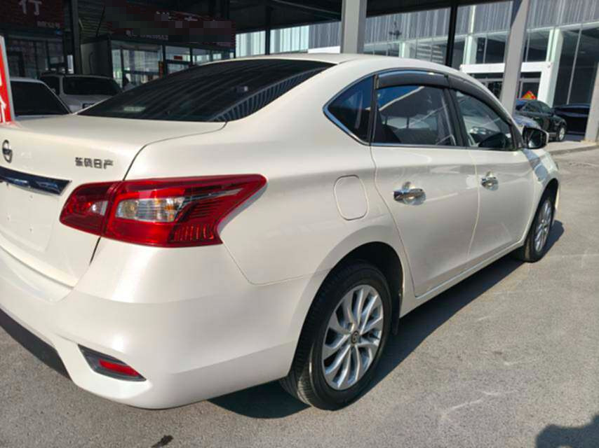 Nissan Sylphy 2023 immagine di auto #7