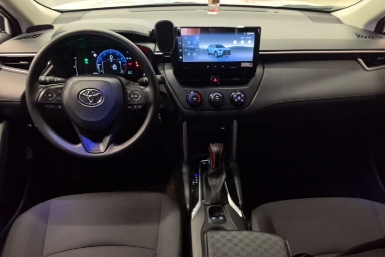 Toyota Corolla Cross 2024 car image #10
