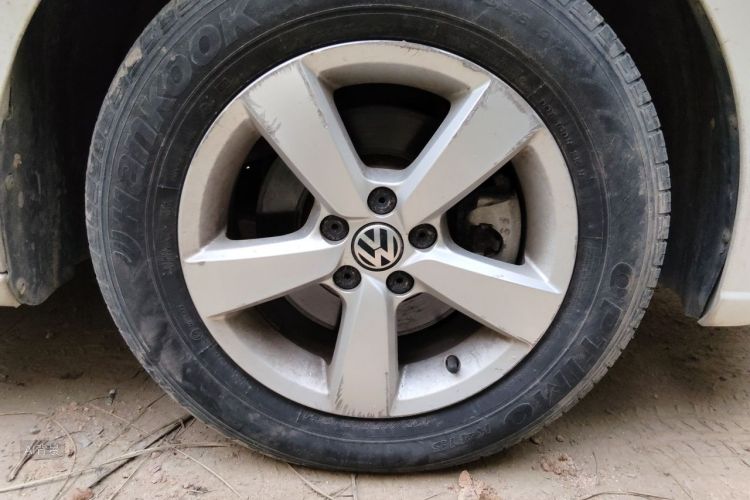 Volkswagen Lavida 2018 car image #9