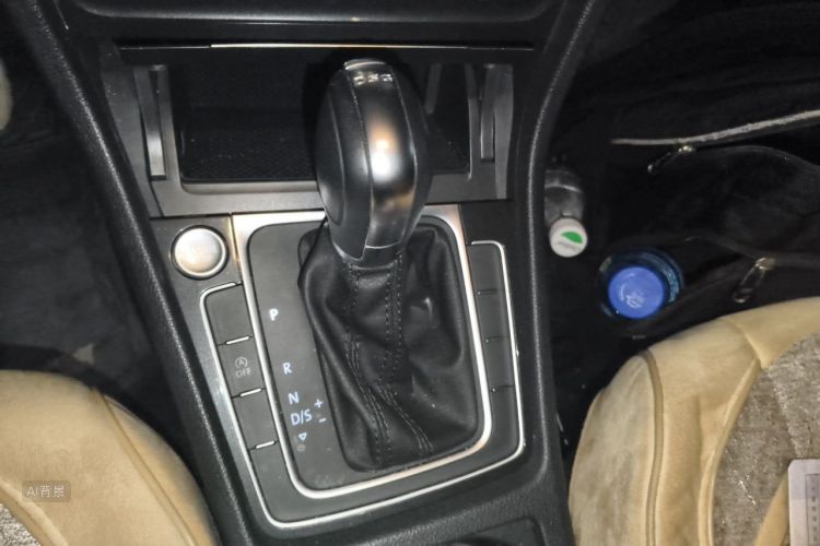 Volkswagen Golf 2019 #16 Volkswagen Golf 2019 car image #16